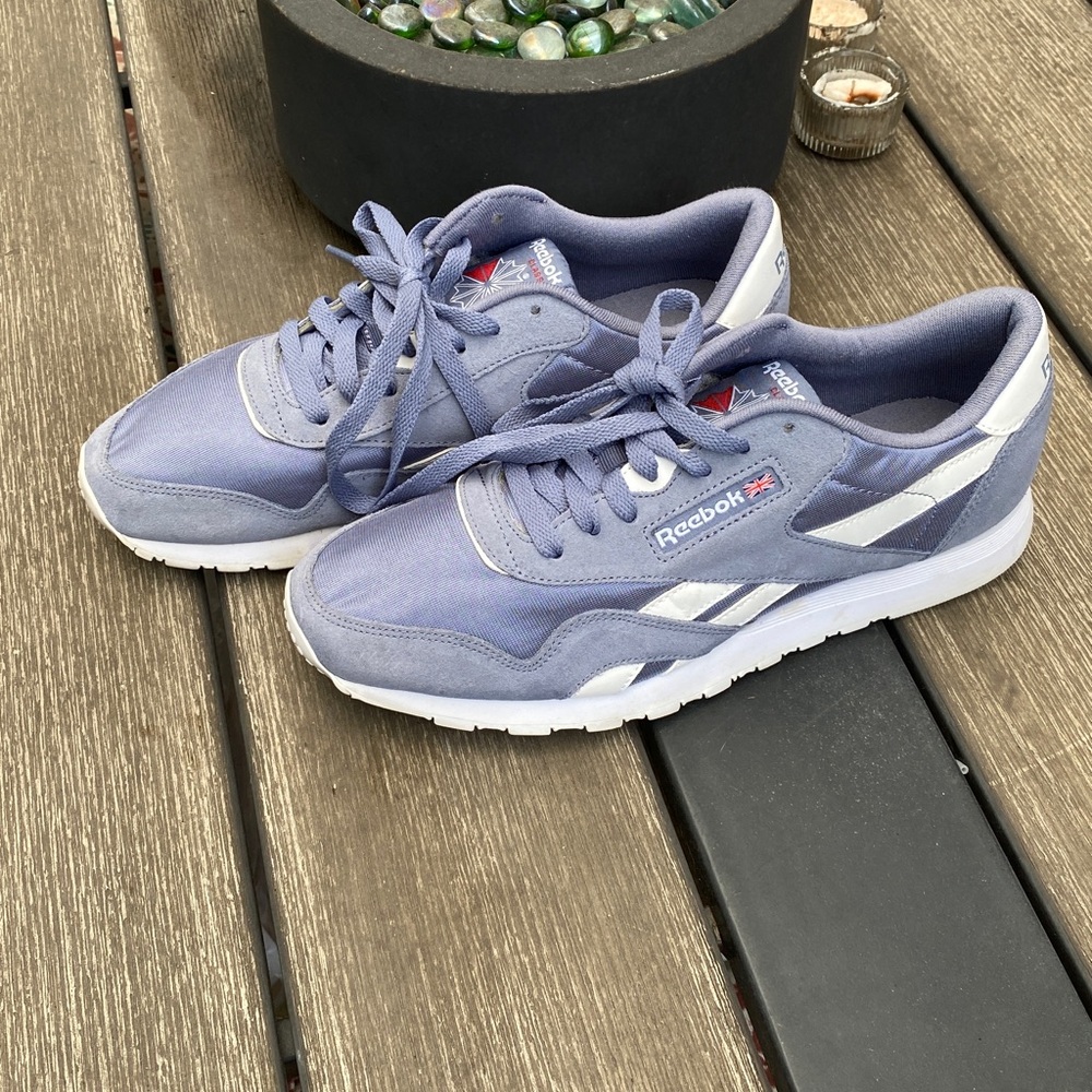 Reebok Men CL Nylon Running Shoes, Indigo/White Size 9